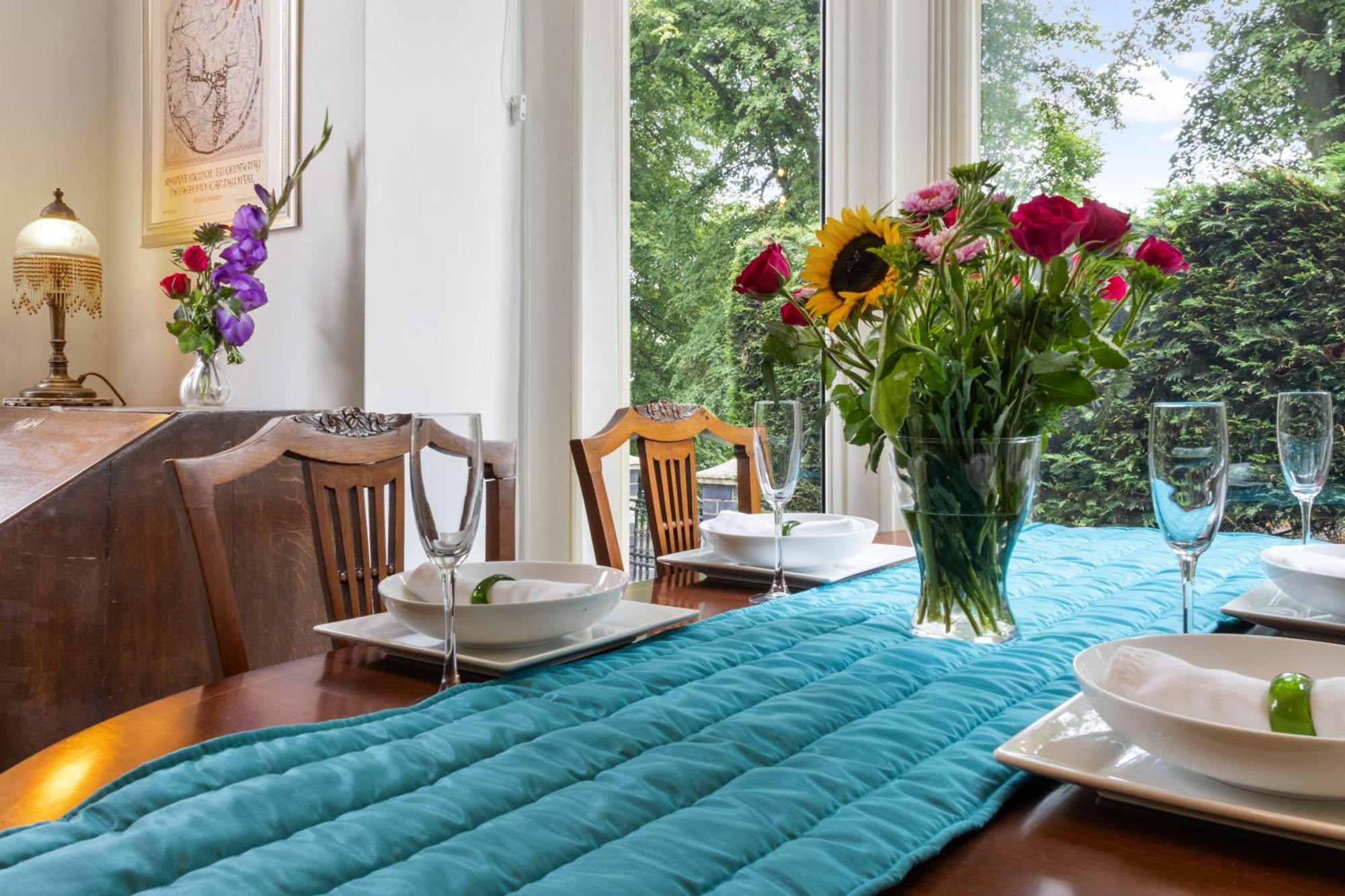 Elegant Malvhina Retreat On The Malvern Hills Great Malvern Eksteriør billede